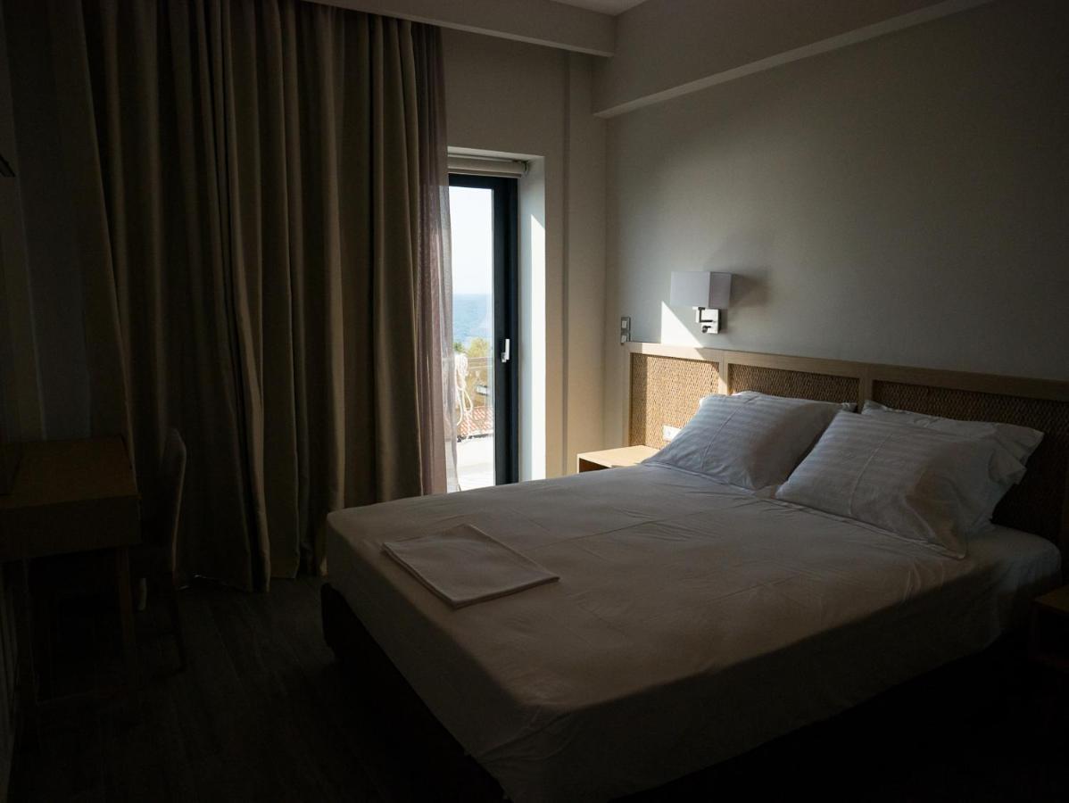 Elegant Beach Hotel Кипарисия Экстерьер фото